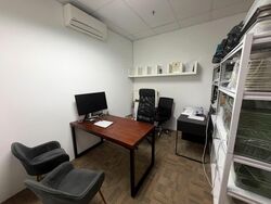 Ubi Techpark (D14), Factory #568027201